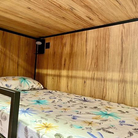 Velvet Hostel Madrid Kültér fotó