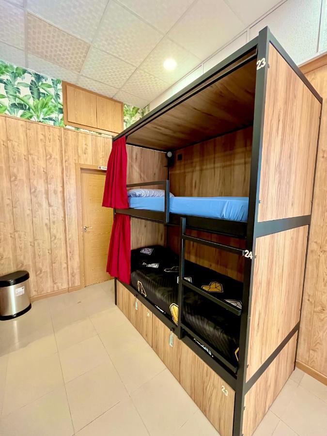 Velvet Hostel Madrid Kültér fotó
