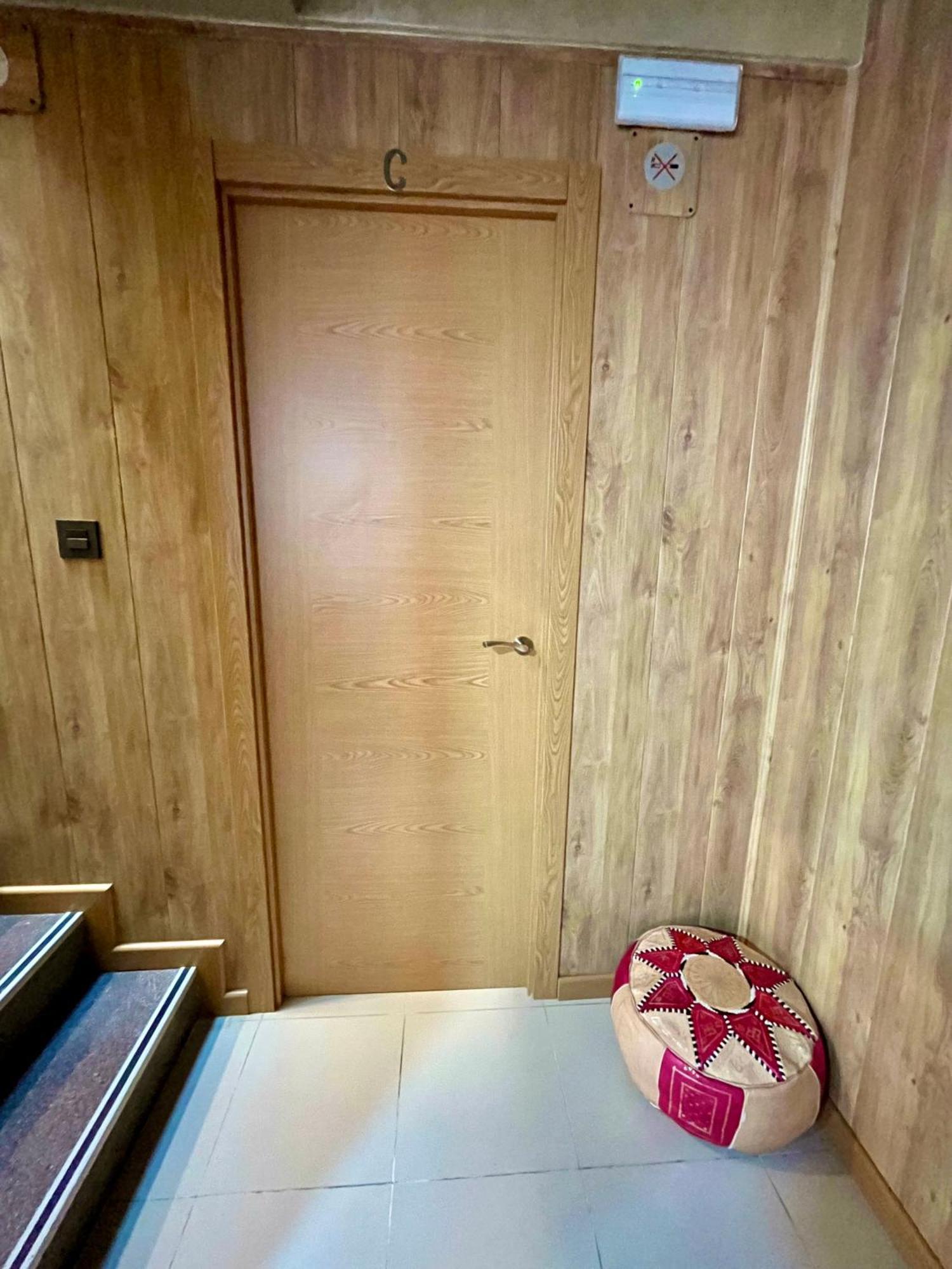 Velvet Hostel Madrid Kültér fotó